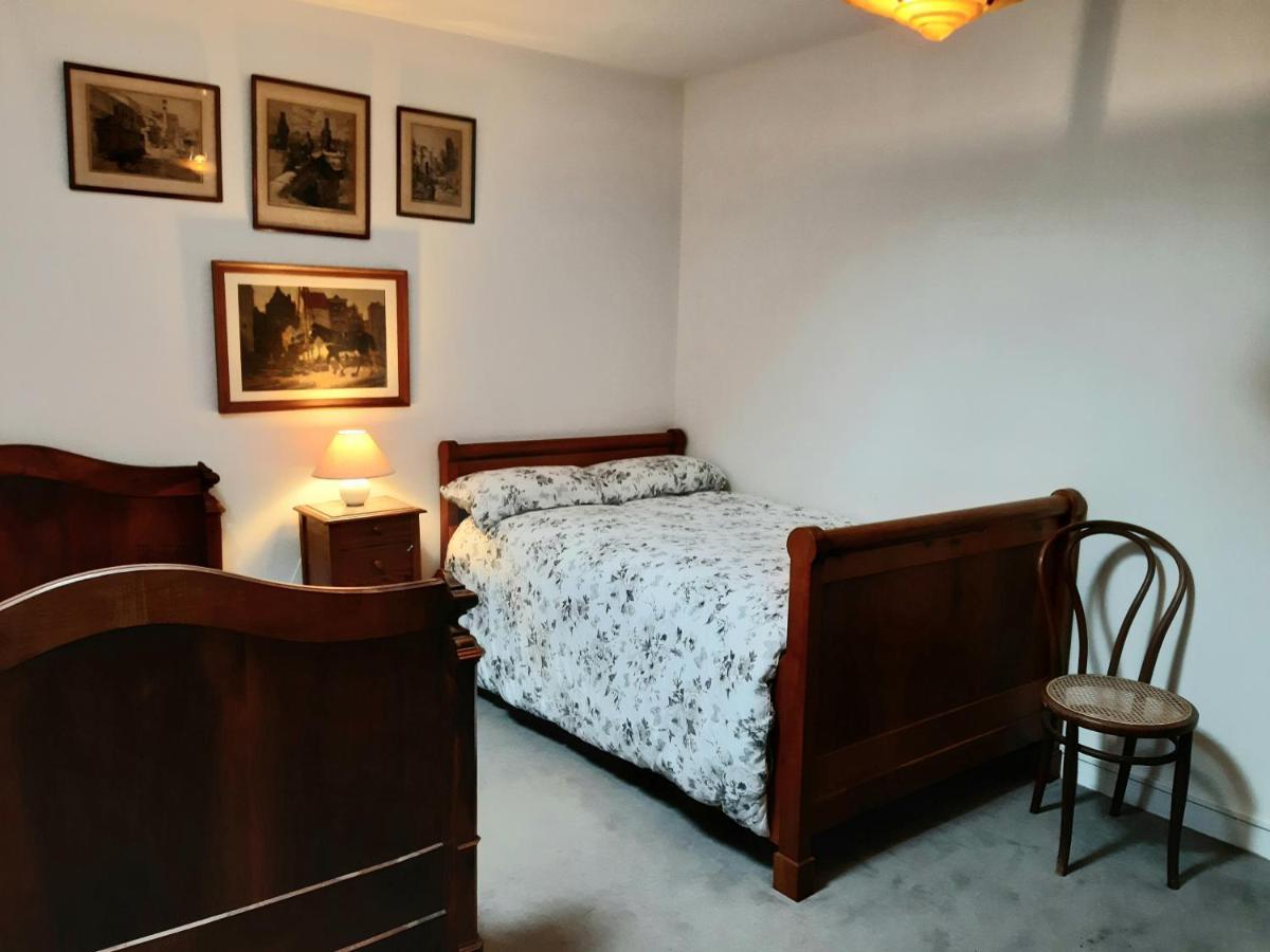 Wisteria Cottage Les Adjots Ngoại thất bức ảnh