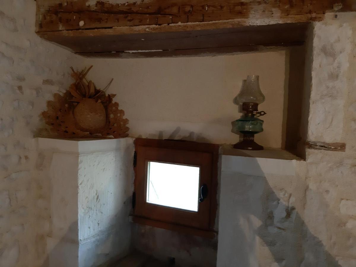 Wisteria Cottage Les Adjots Ngoại thất bức ảnh