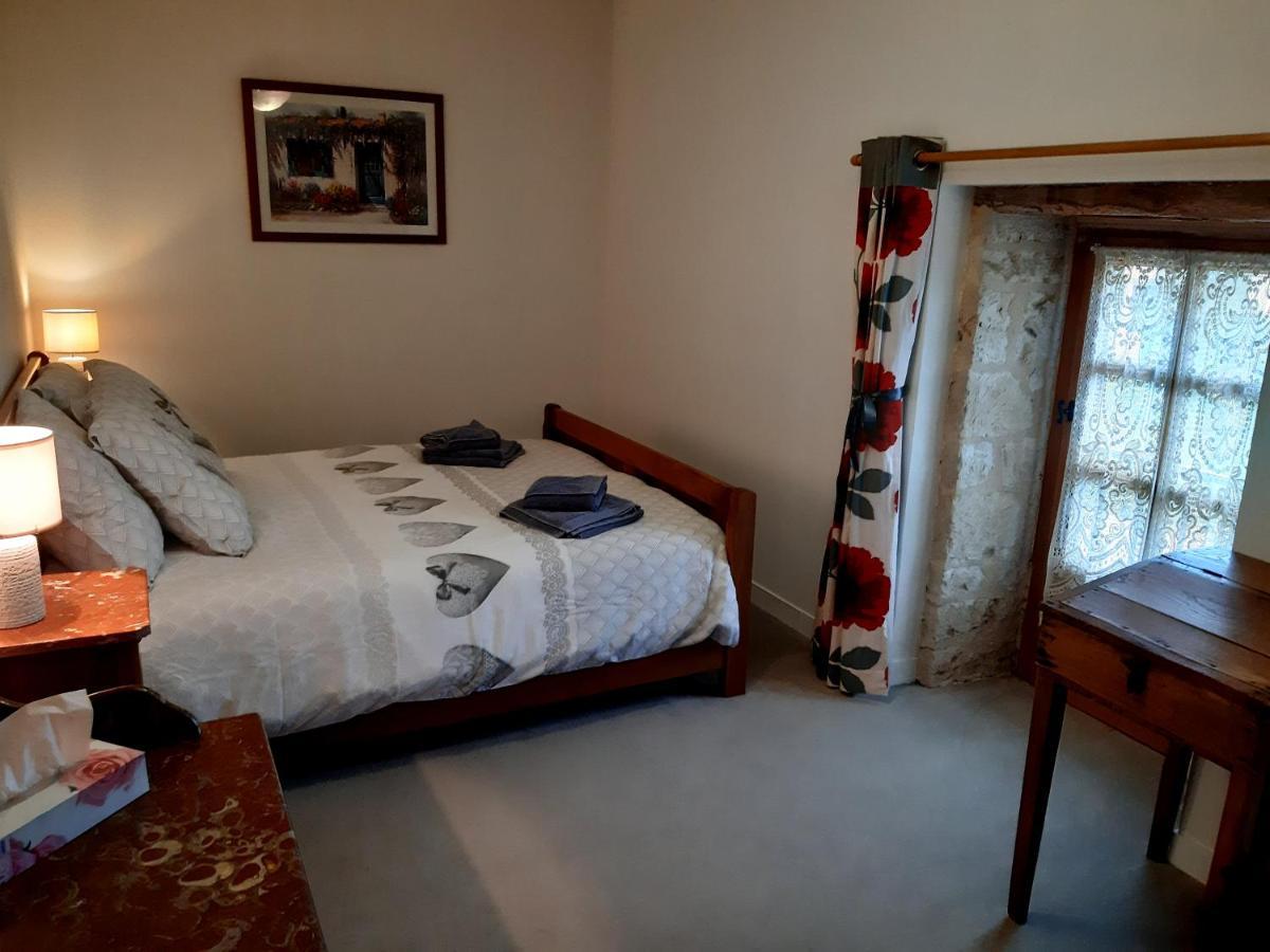 Wisteria Cottage Les Adjots Ngoại thất bức ảnh